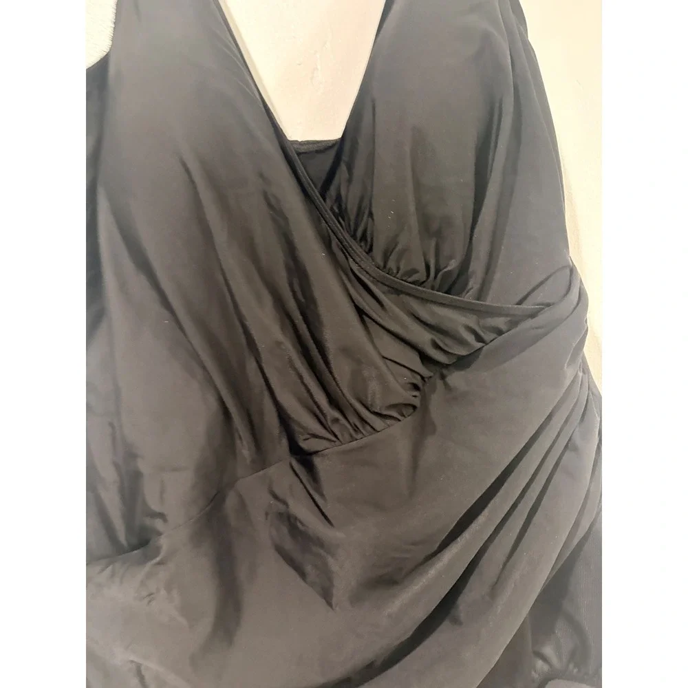 Miraclesuit Womens Black Surplice Ruched One Piece Swimsuit Size 22W